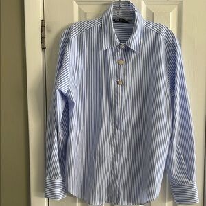 ZARA WOMANS PINSTRIPED BUTTON DOWN AHIRT W ELEGANT GOLD BUTTONS SIZE M